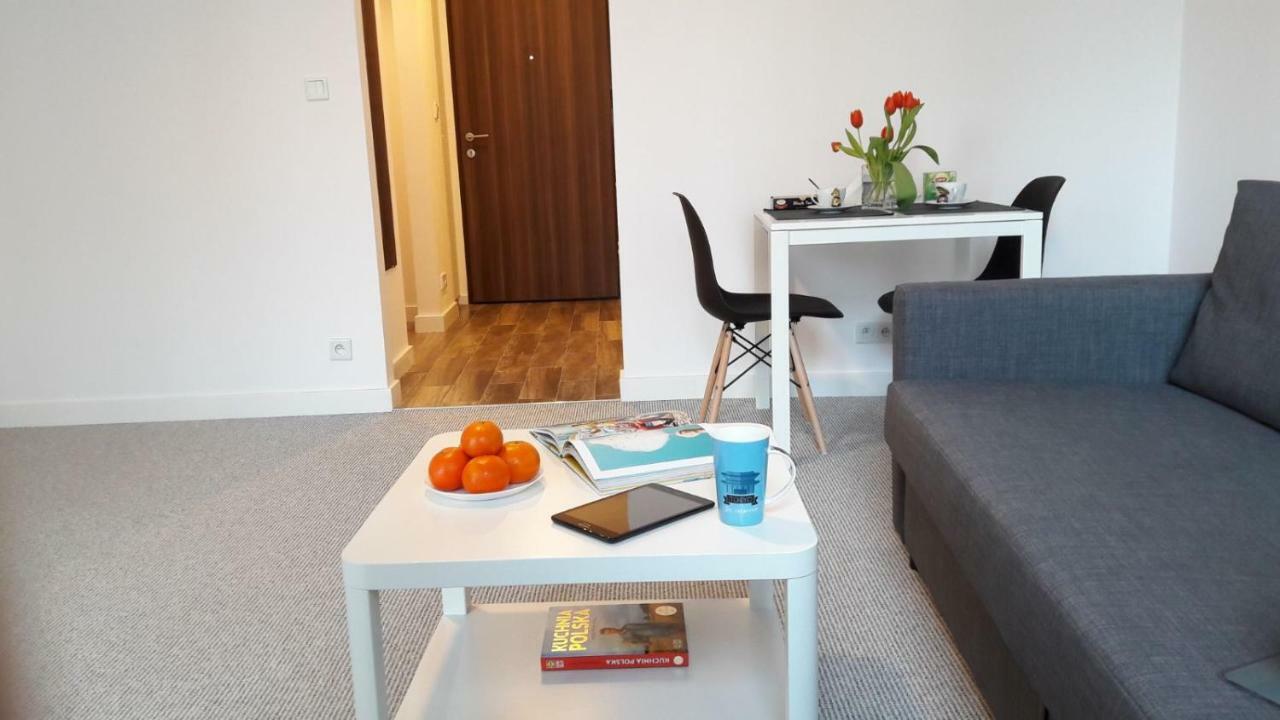 Newburg Apartments Wolska Varsovie Extérieur photo